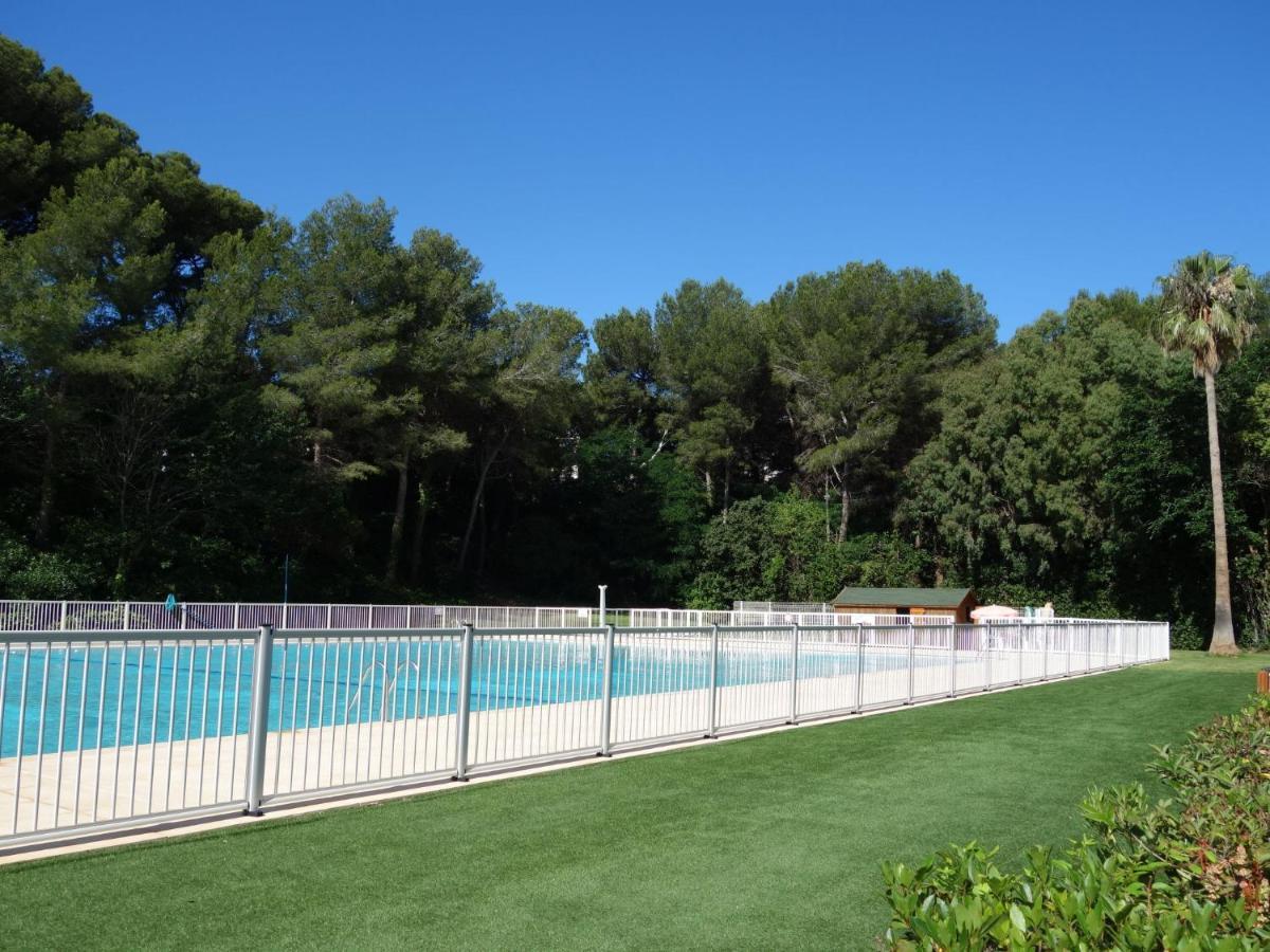 Apartment Le Grand Large By Interhome Six-Fours-les-Plages Exterior photo
